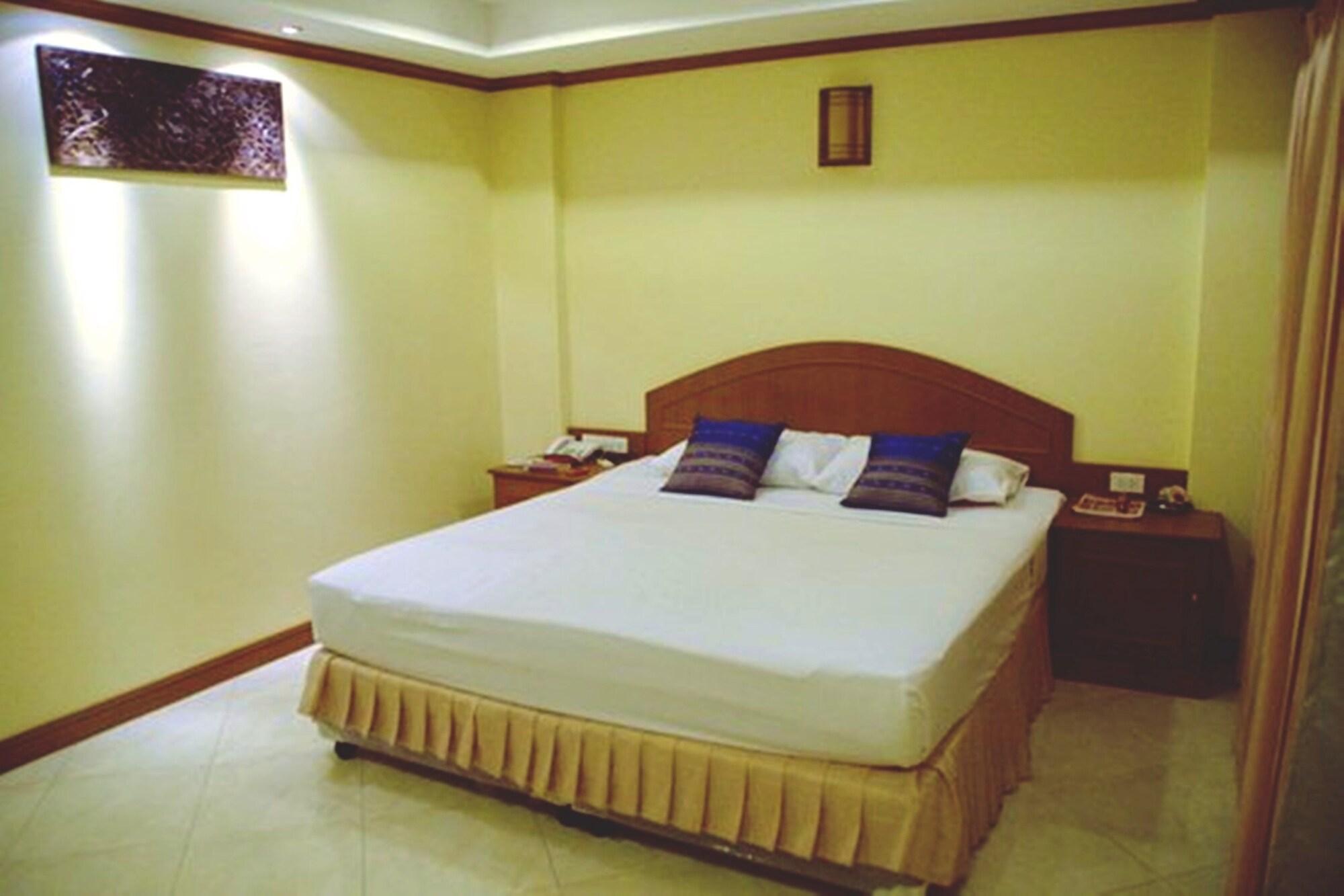 Hotel Baan Ss Karon Extérieur photo