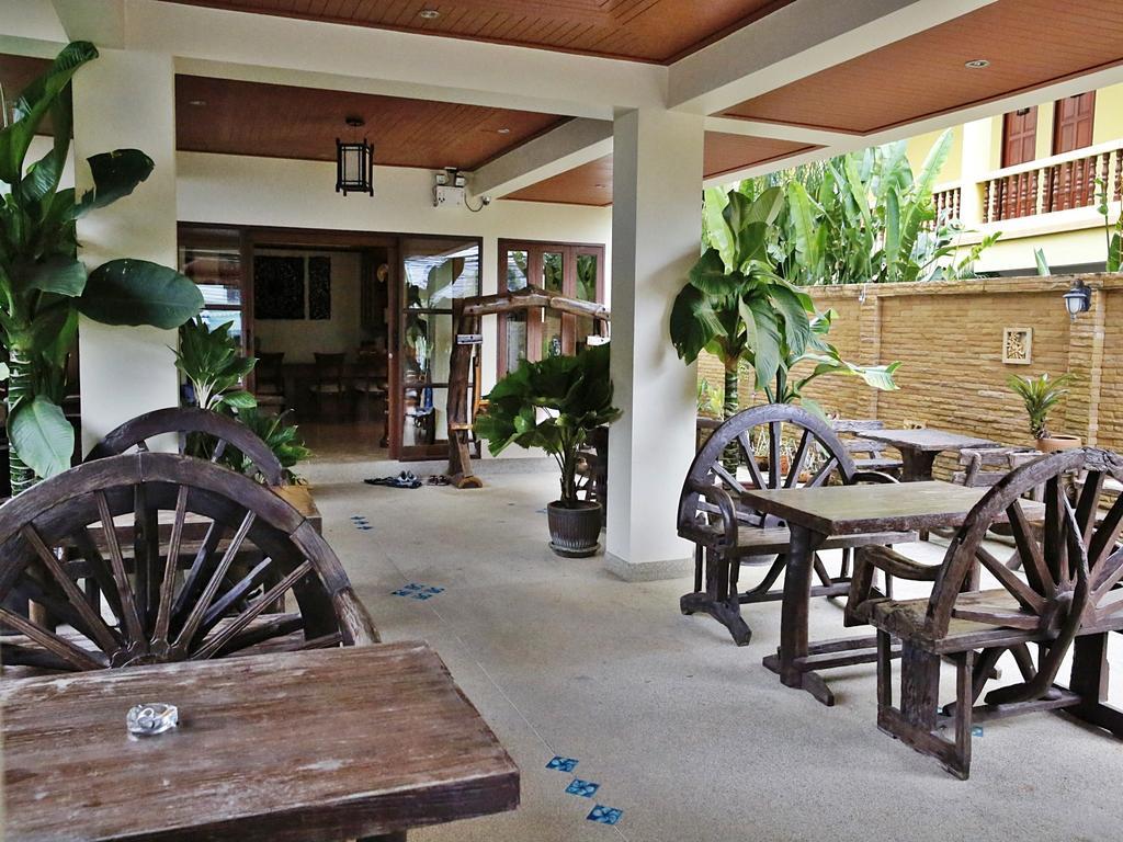 Hotel Baan Ss Karon Extérieur photo